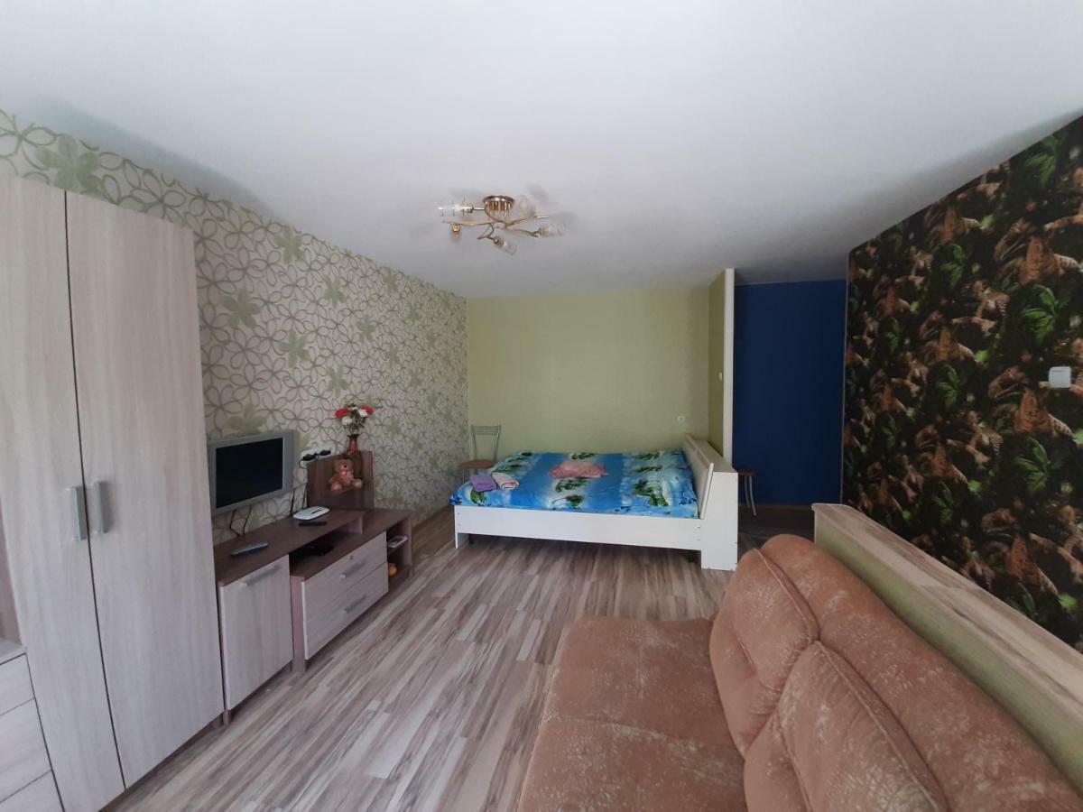 Apartment On Kirova D.34 Смоленск Екстериор снимка